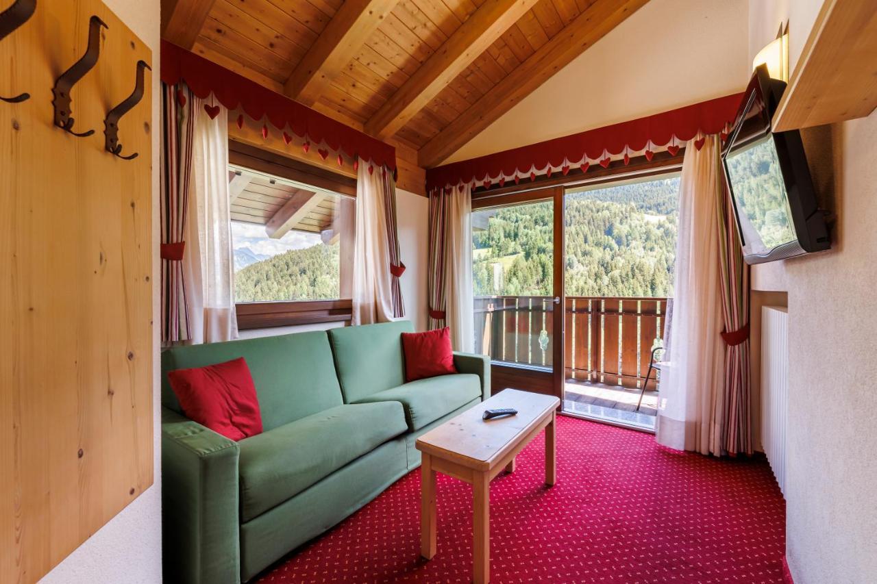 Hotel Miravalle Изолачча Экстерьер фото