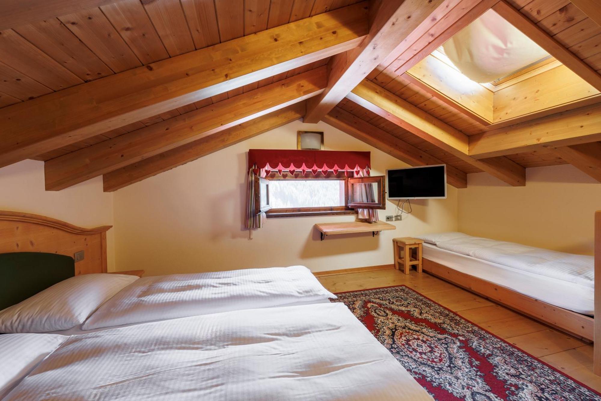 Hotel Miravalle Изолачча Экстерьер фото