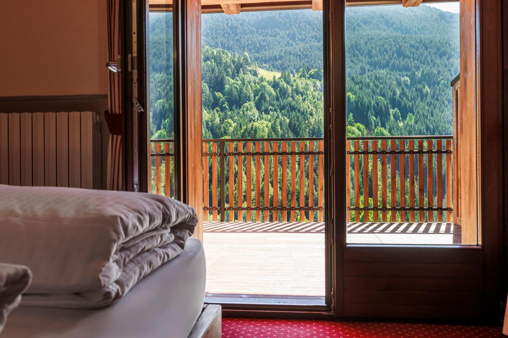 Hotel Miravalle Изолачча Экстерьер фото
