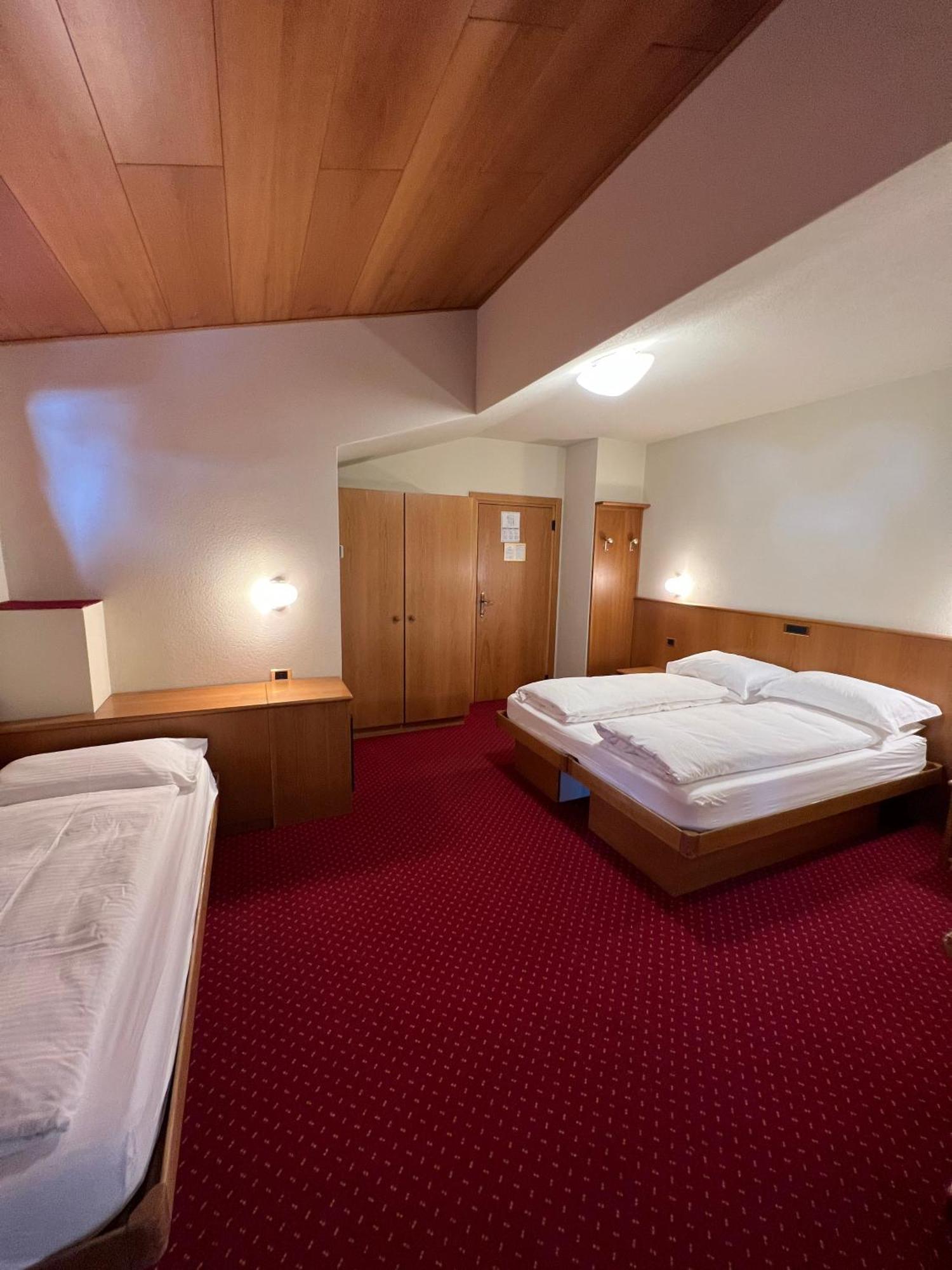 Hotel Miravalle Изолачча Номер фото